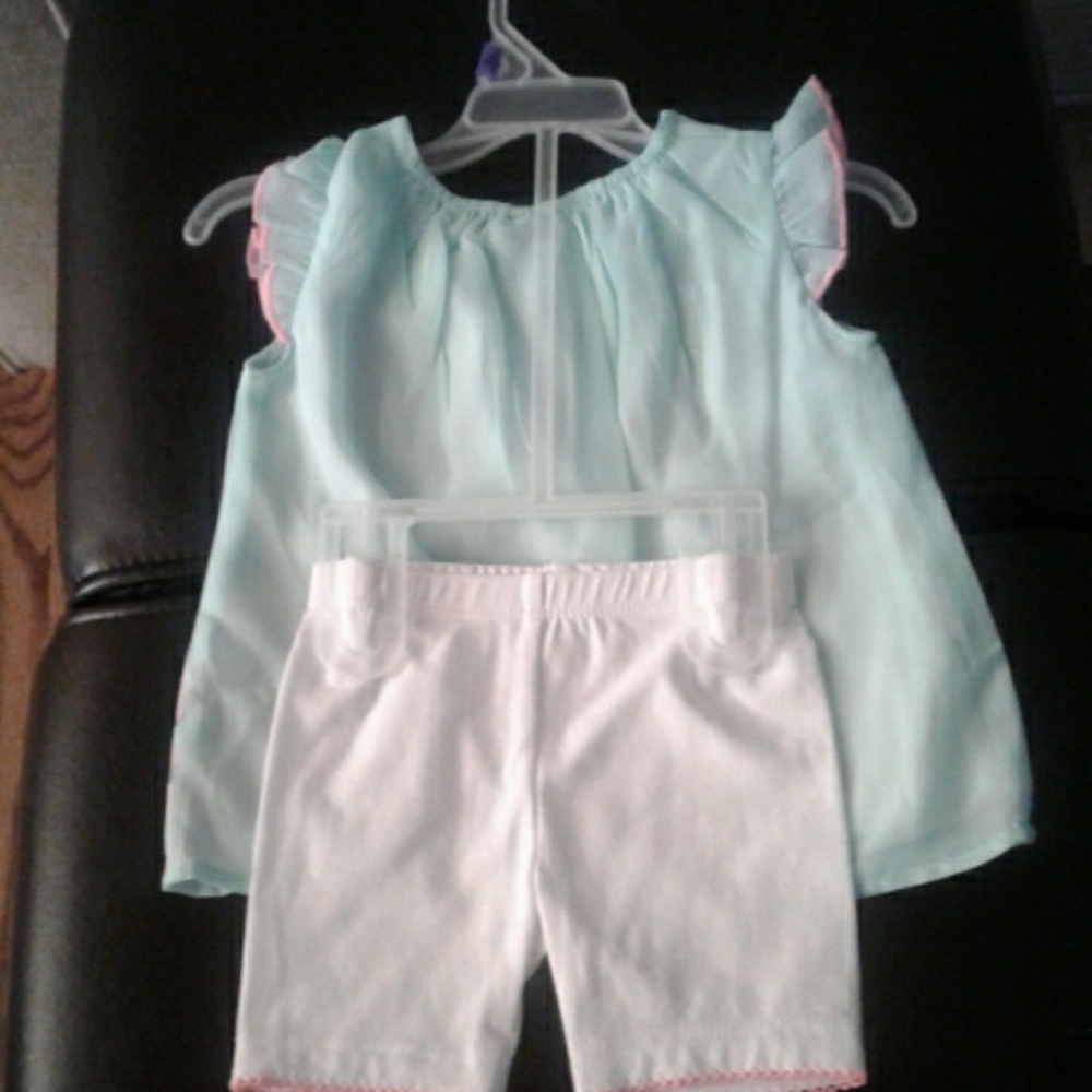 Two piece - Picture 3 of 3